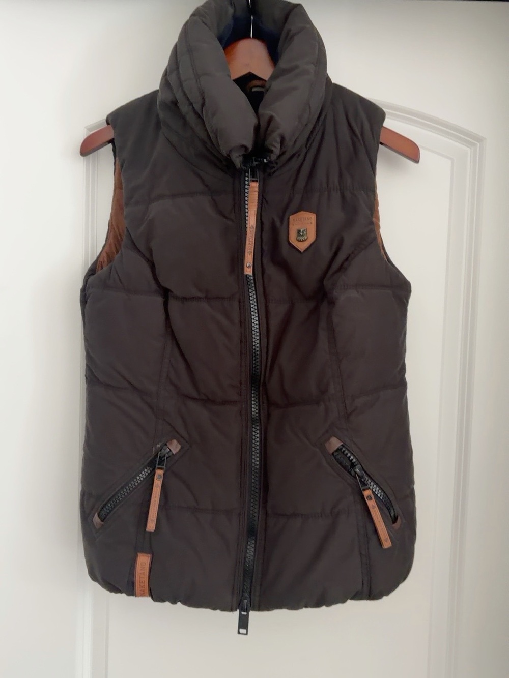Naketano Kids Quilted Puffer Vest in Dark charcoal with Tan Accents